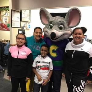 Meet your Posher, Leonardo